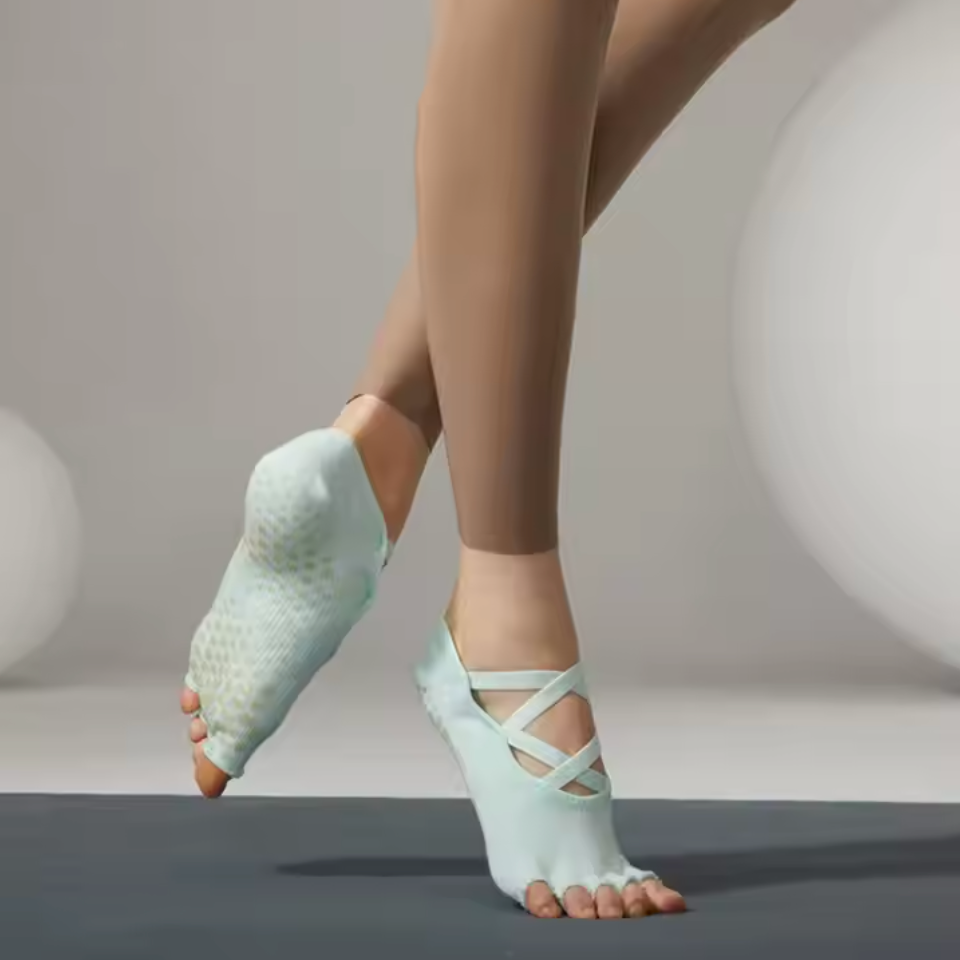 Front Double Strap Open Toe Grippies