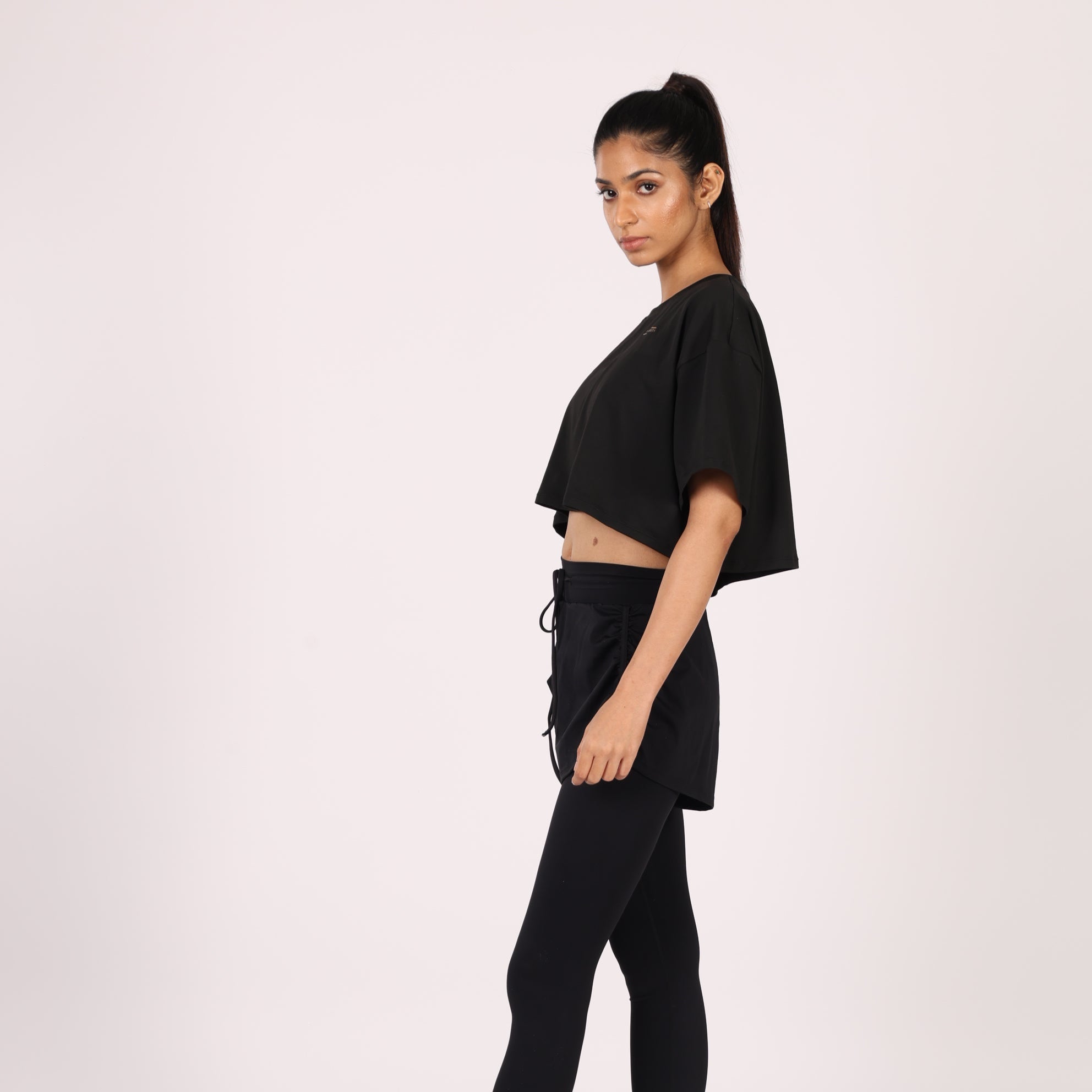 Easy Fit Half-Sleeve Cropped T-Shirts